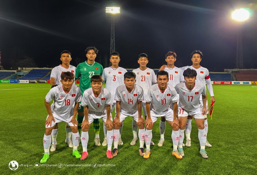 U23 Việt Nam bị U23 Tajikistan cầm chân 428102