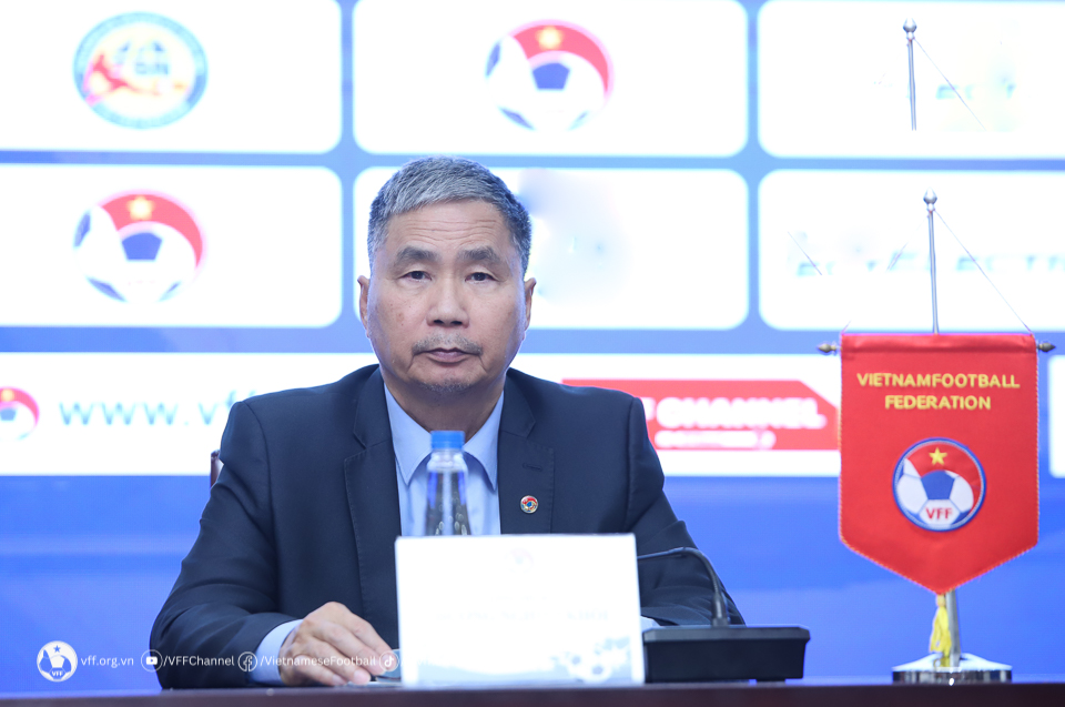 VFF - Tổng thư ký LĐBĐ Dương Nghiệp Khôi: “Việt Nam sẽ cố gắng bảo vệ HCV SEA Games cả với bóng đá nam và nữ”