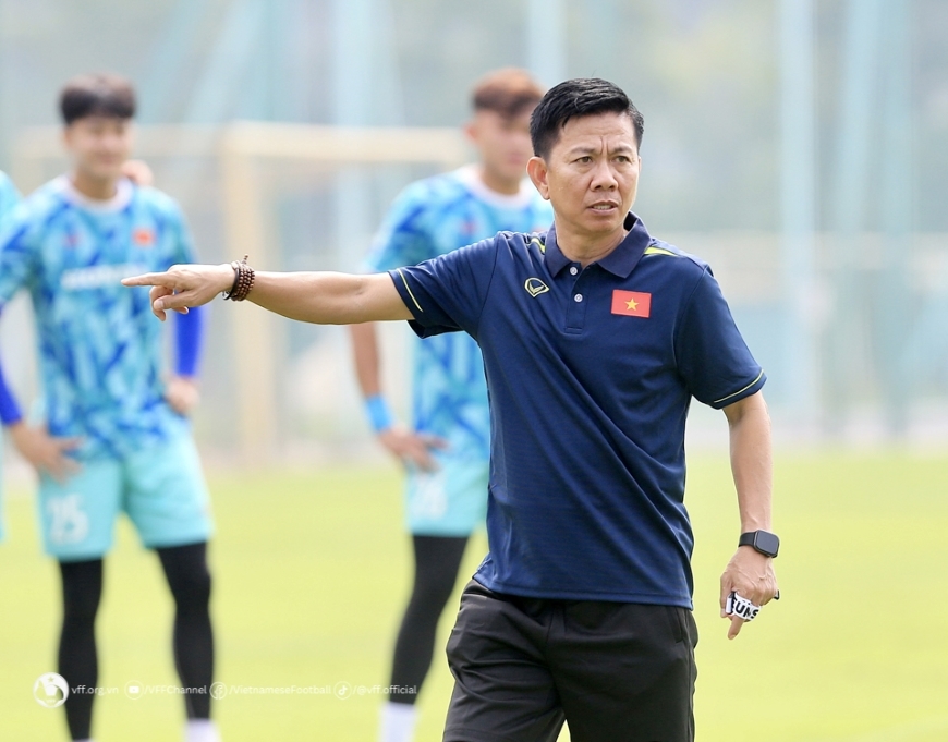 HLV Hoàng Anh Tuấn nản lòng vì đống đổ nát của Troussier: ‘Nhiều trụ cột V.League không được ông ta gọi lên U23 Việt Nam’