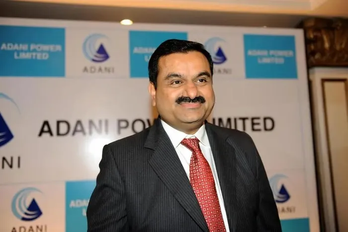 Năm 1988, ông Adani thành lập Adani Exports, hiện được gọi là Adani Enterprises, công ty cổ phần của Tập đoàn Adani. Ban đầu, công ty kinh doanh các mặt hàng nông nghiệp và năng lượng. Ảnh: Forbes Việt Nam