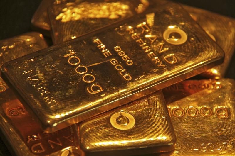 Giá vàng ngày 28/4 tiếp tục giảm mạnh, do đâu? - 1