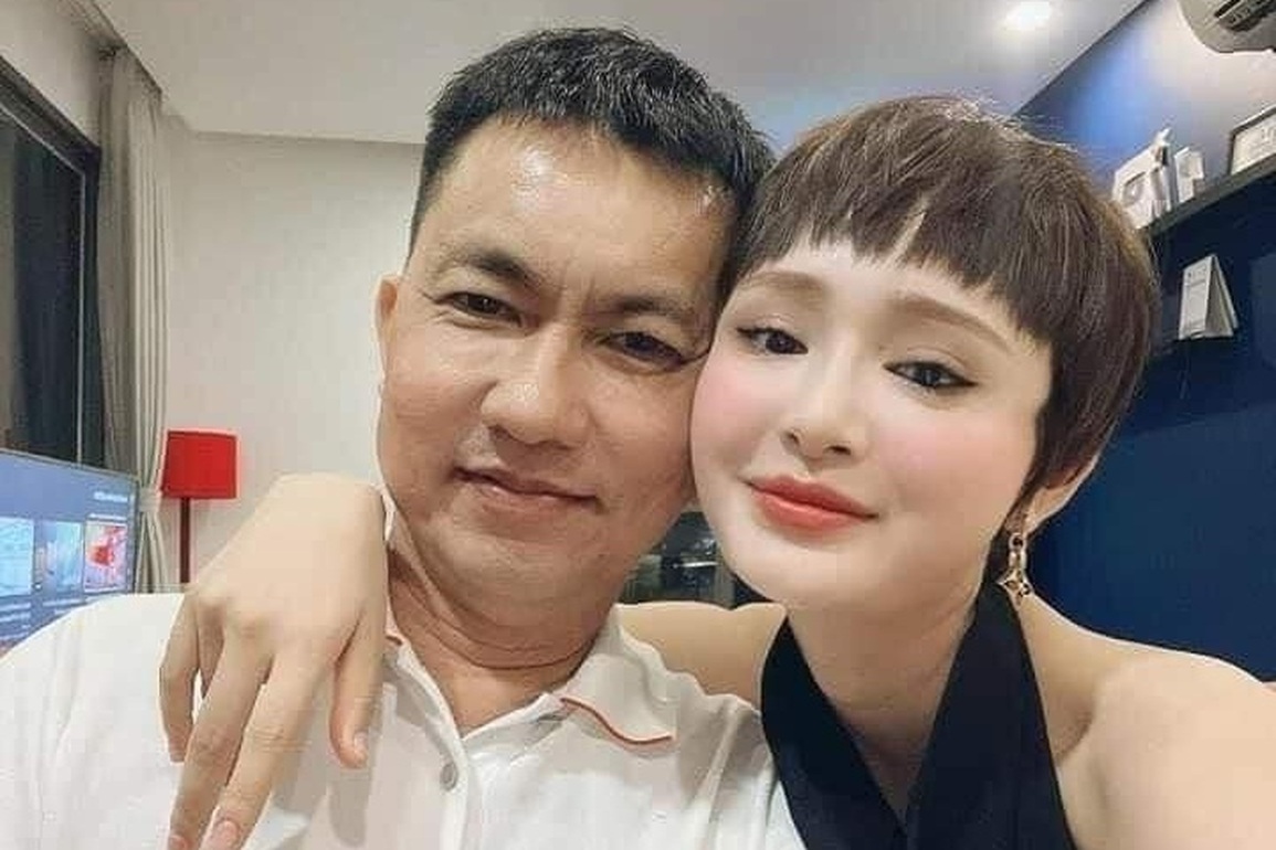 Ông Hồ Nhân, người chụp ảnh cùng Hiền Hồ, là ai? - 1