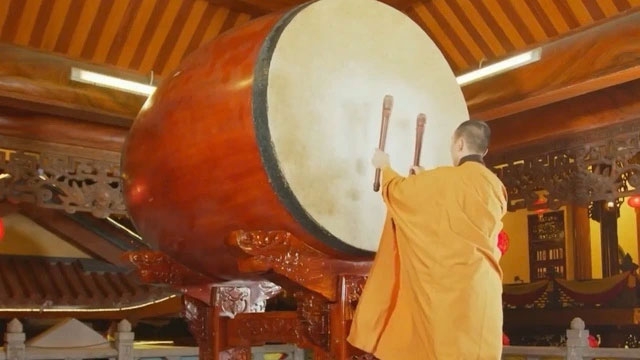 sang 1 7, hon 18.000 ngoi chua dong loat cu chuong trong bat nha cau quoc thai dan an hinh anh 1