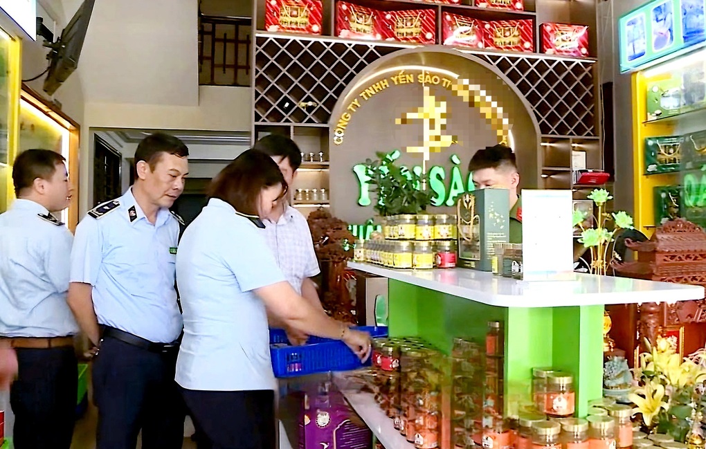 Hơn 15.400 hũ yến chưng có dấu hiệu vi phạm chất lượng sản phẩm - 1