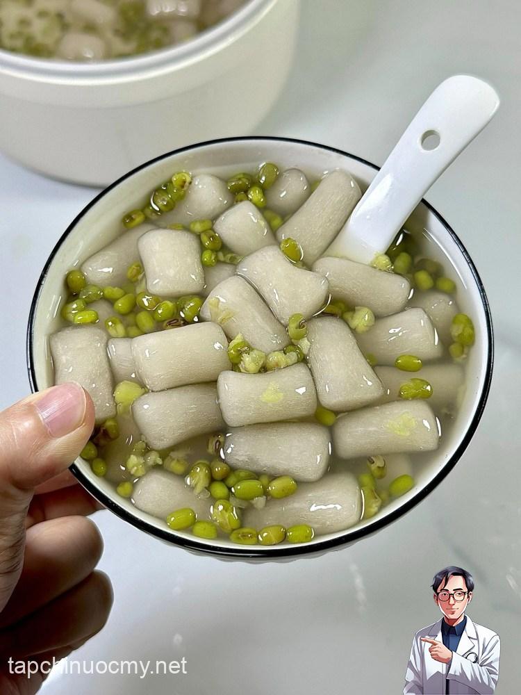 5 công thức chè dưỡng nhan cho mùa thu đông, không chỉ giúp da căng tràn sức sống mà tóc cũng suôn mượt, không rụng - Ảnh 1.