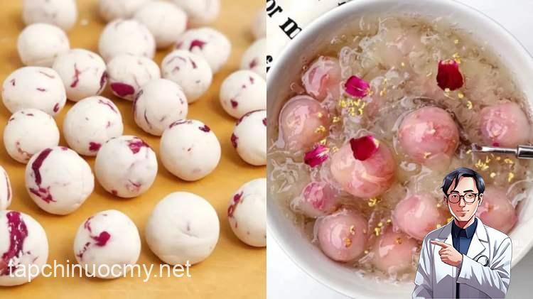 Món chè nấm tuyết trân châu hoa hồng là sự lựa chọn lý tưởng khi thời tiết lạnh hoặc chuyển mùa